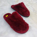 Kit com 2 Pantufas Unissex de Pelúcia Antiderrapante