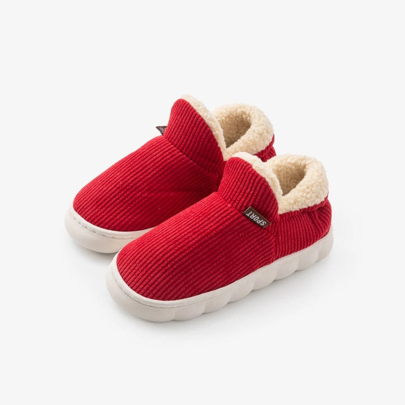 Pantufa Unissex com Pelúcia Térmica e Solado Reforçado