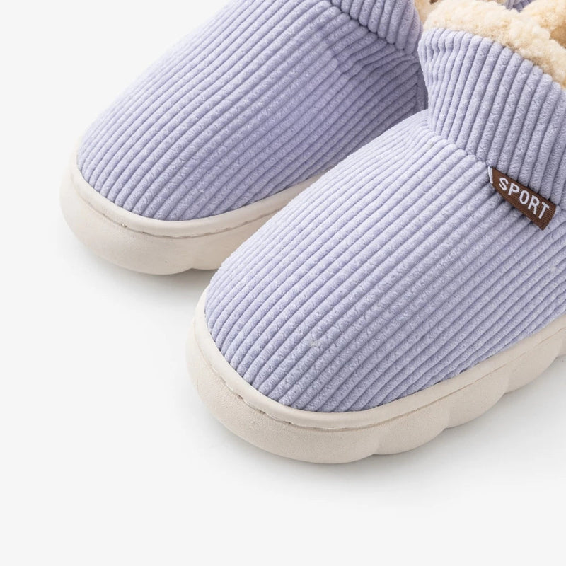 Pantufa Unissex com Pelúcia Térmica e Solado Reforçado