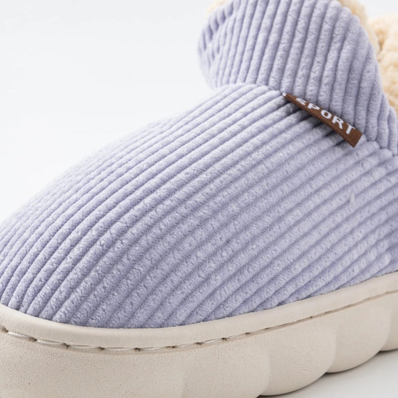 Pantufa Unissex com Pelúcia Térmica e Solado Reforçado