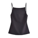 Regata Feminina Elegante com Costas Nua e Gola Reta